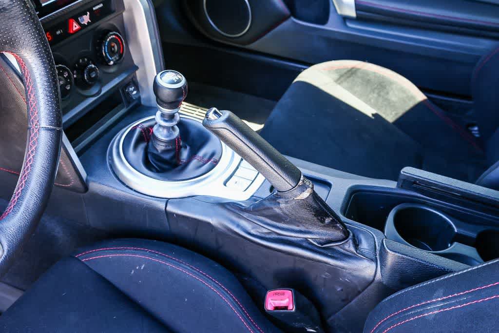 Used 2016 Scion FR-S RWD image 21