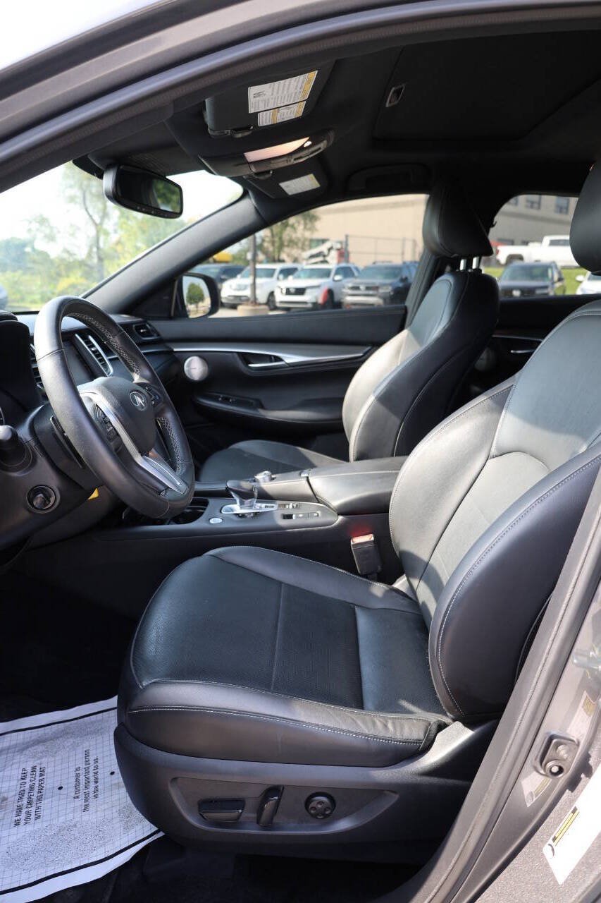 Used 2023 INFINITI QX55 Essential AWD/4WD image 13
