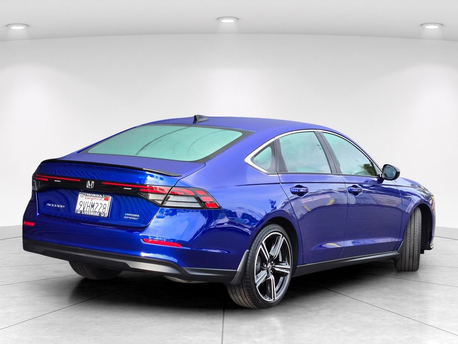 Used 2025 Honda Accord Sport image 4