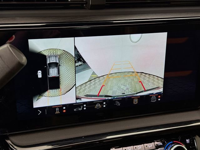 Used 2024 GMC Sierra 2500 AT4 w/ AT4 Premium Plus Package image 15