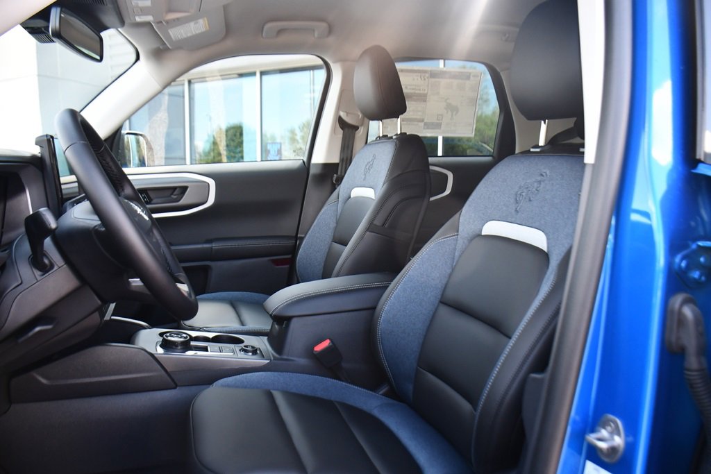 New 2025 Ford Bronco Sport Outer Banks w/ Outer Banks Tech Package+ image 13