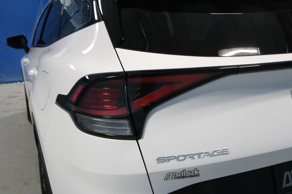 Used 2023 Kia Sportage X-Line w/ X-Line Premium Package image 36