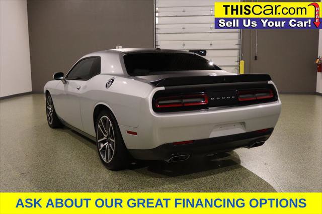 Used 2023 Dodge Challenger R/T RWD image 6