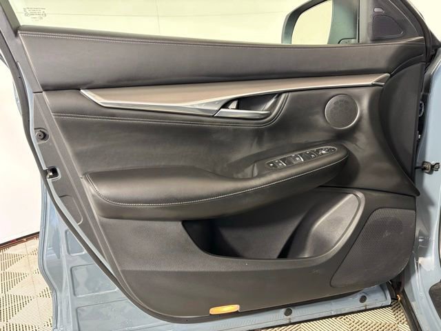 Used 2023 INFINITI QX55 Luxe w/ Cargo Package AWD/4WD image 10