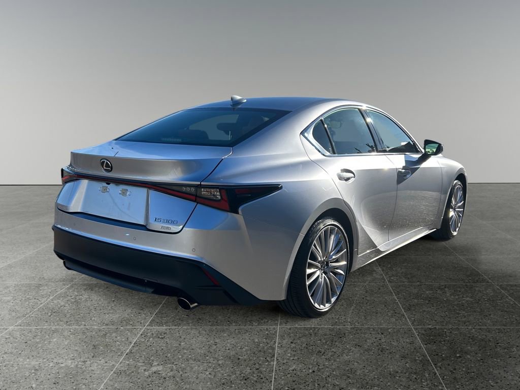 Used 2023 Lexus IS 300 AWD w/ Premium Package image 7