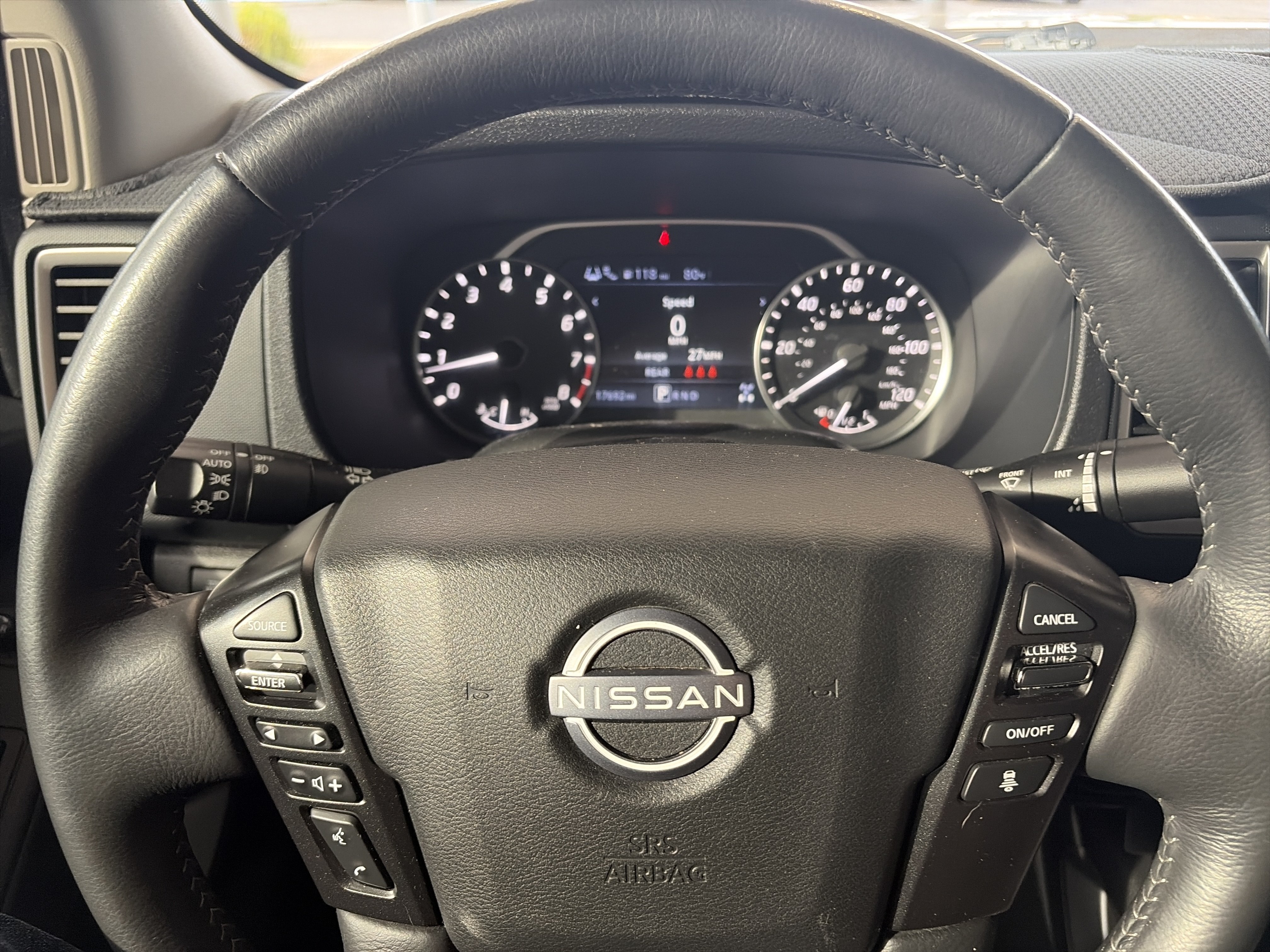 Used 2024 Nissan Frontier SV w/ SV Convenience Package AWD/4WD image 16