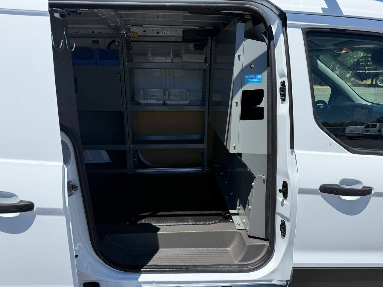 Used 2022 Ford Transit Connect XL FWD image 25