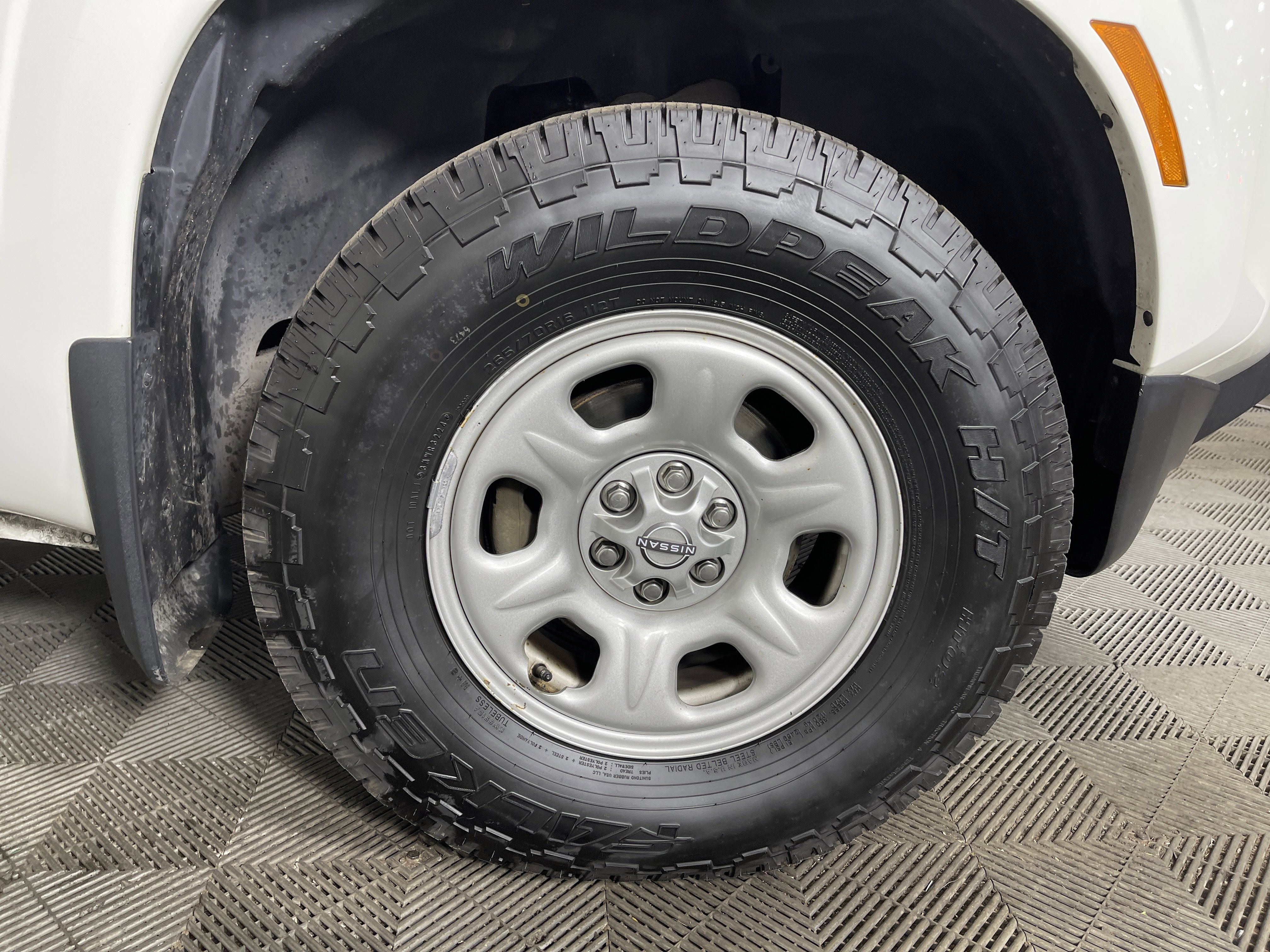 Used 2022 Nissan Frontier S w/ Technology Package image 9