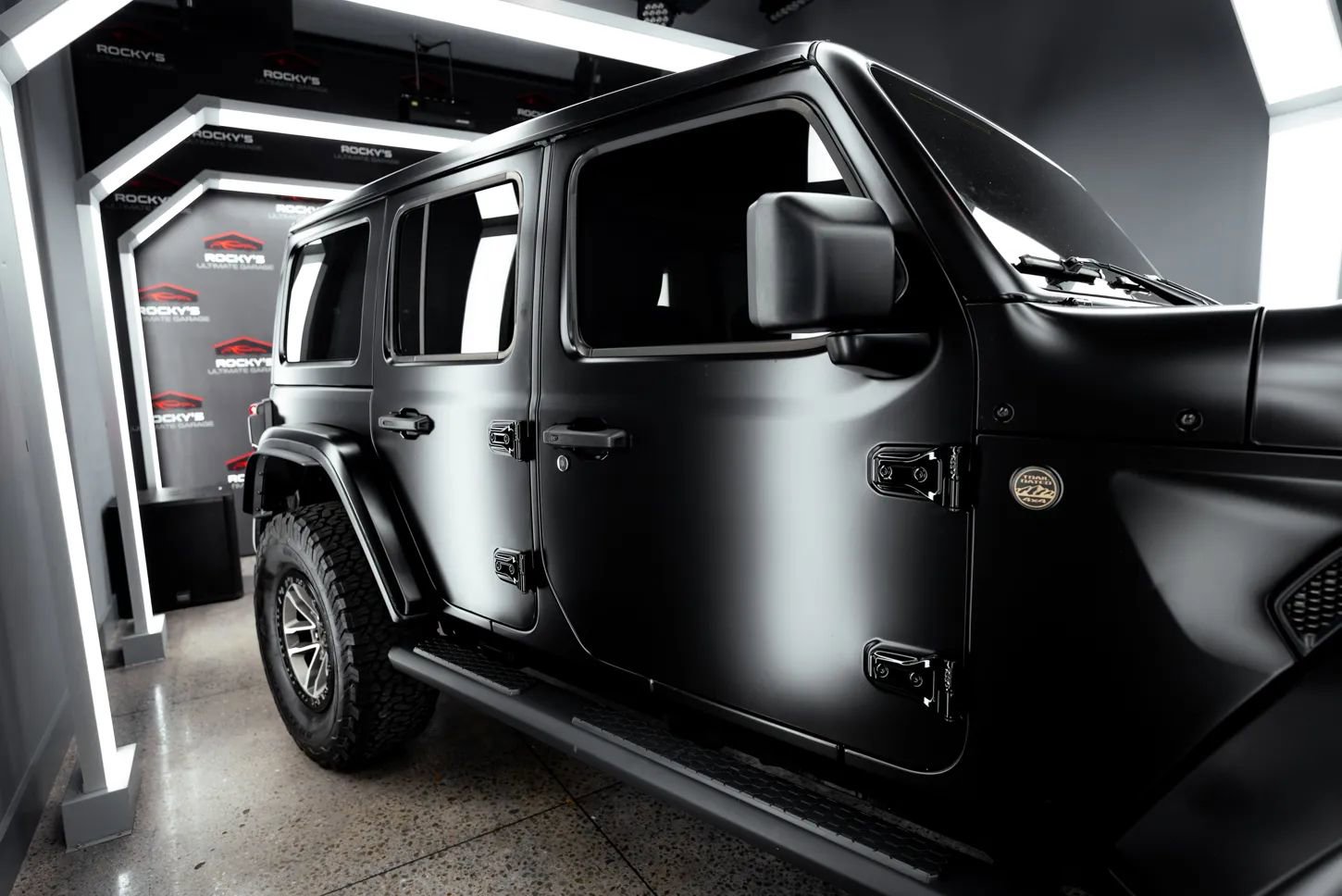 Used 2024 Jeep Wrangler Unlimited Rubicon 392 image 5