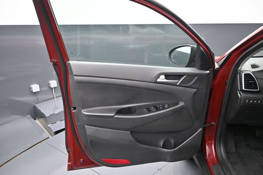 Used 2019 Hyundai Tucson Value w/ Cargo Package FWD image 19