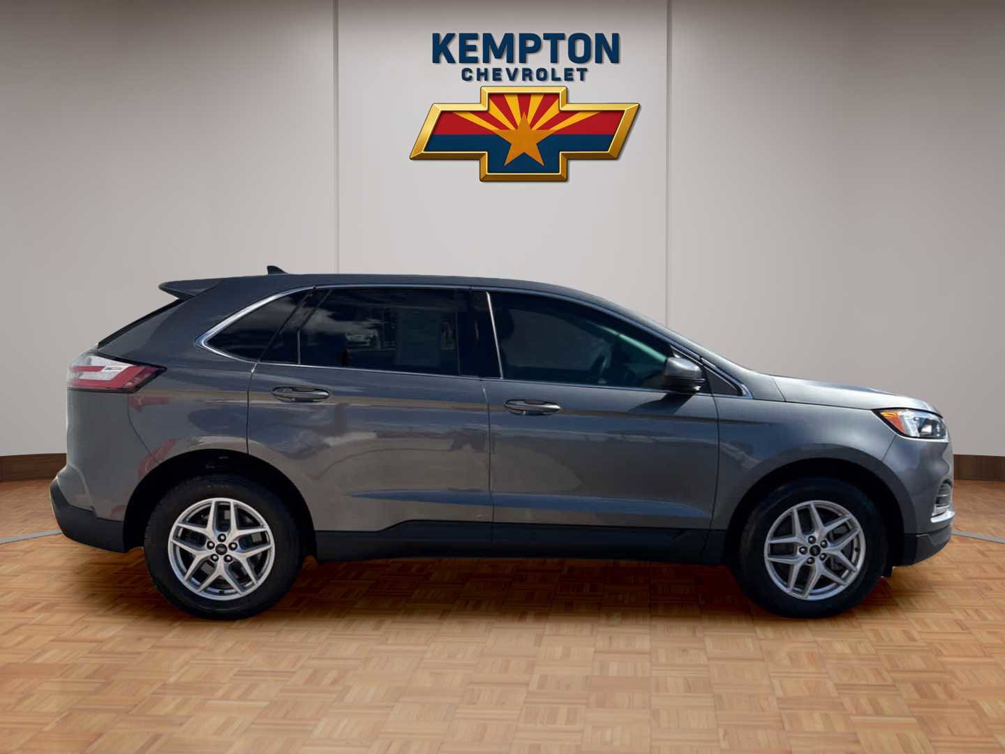 Used 2024 Ford Edge SEL w/ Convenience Package AWD/4WD image 7