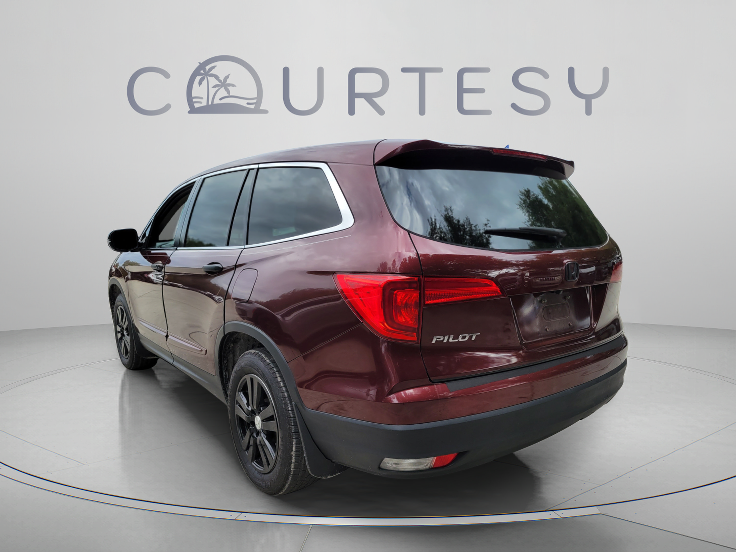 Used 2018 Honda Pilot EX-L image 2