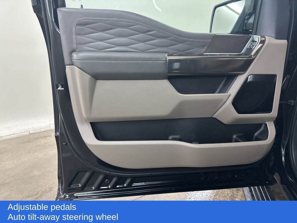 Used 2025 Ford F150 Platinum w/ Equipment Group 703A Plus image 32
