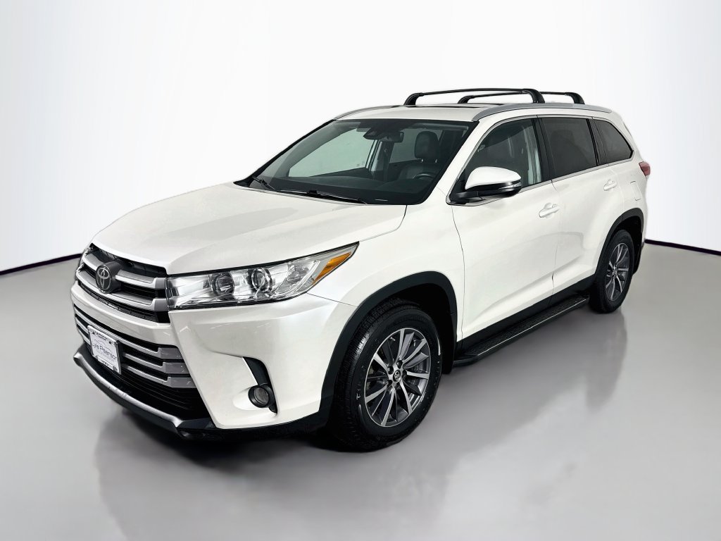 Used 2019 Toyota Highlander XLE