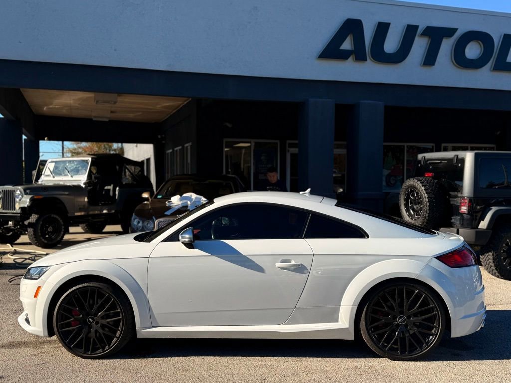 Used 2016 Audi TTS 2.0T Coupe w/ Technology Package image 2