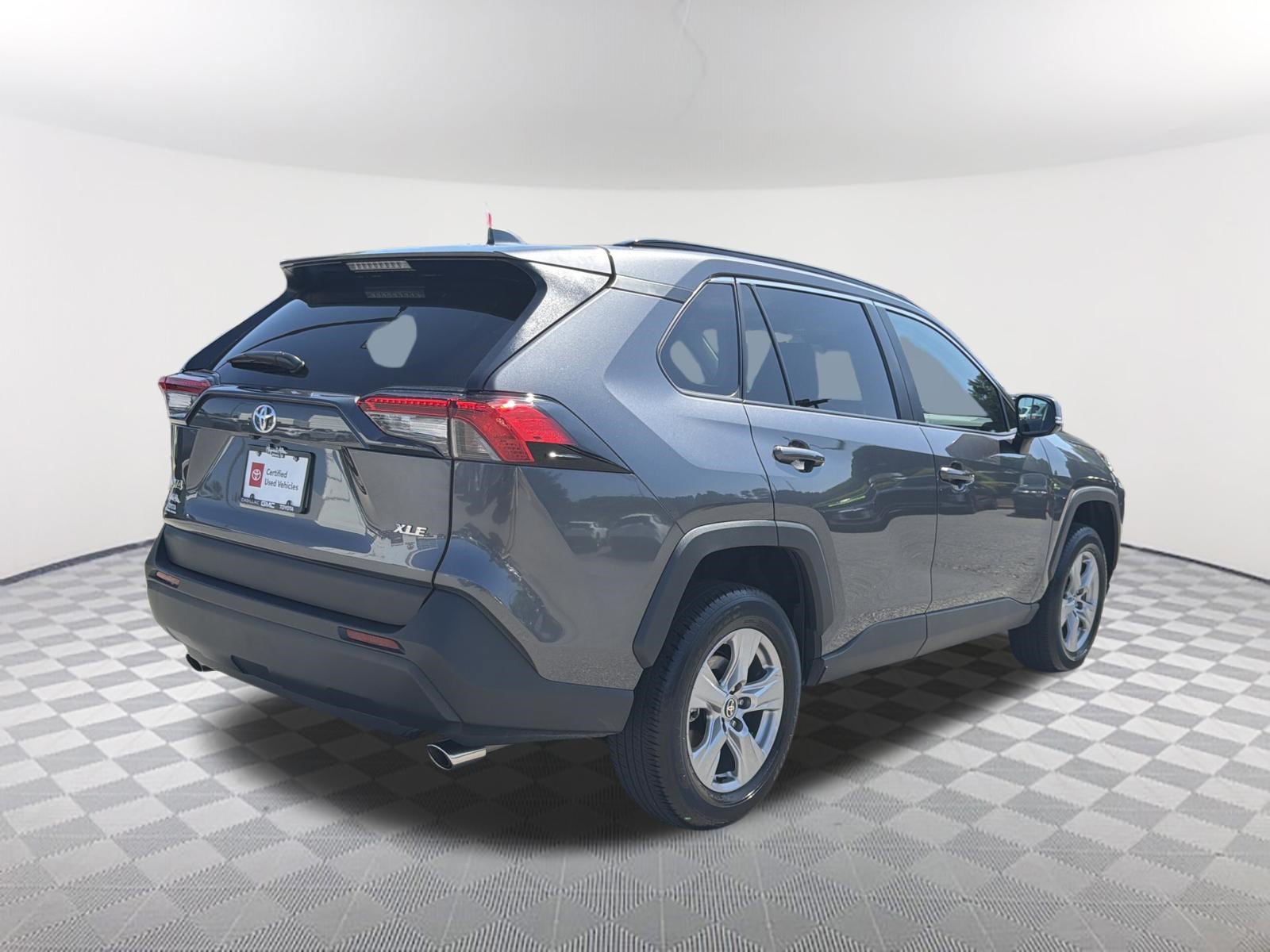 Certified 2025 Toyota RAV4 XLE w/ Convenience Package FWD image 15