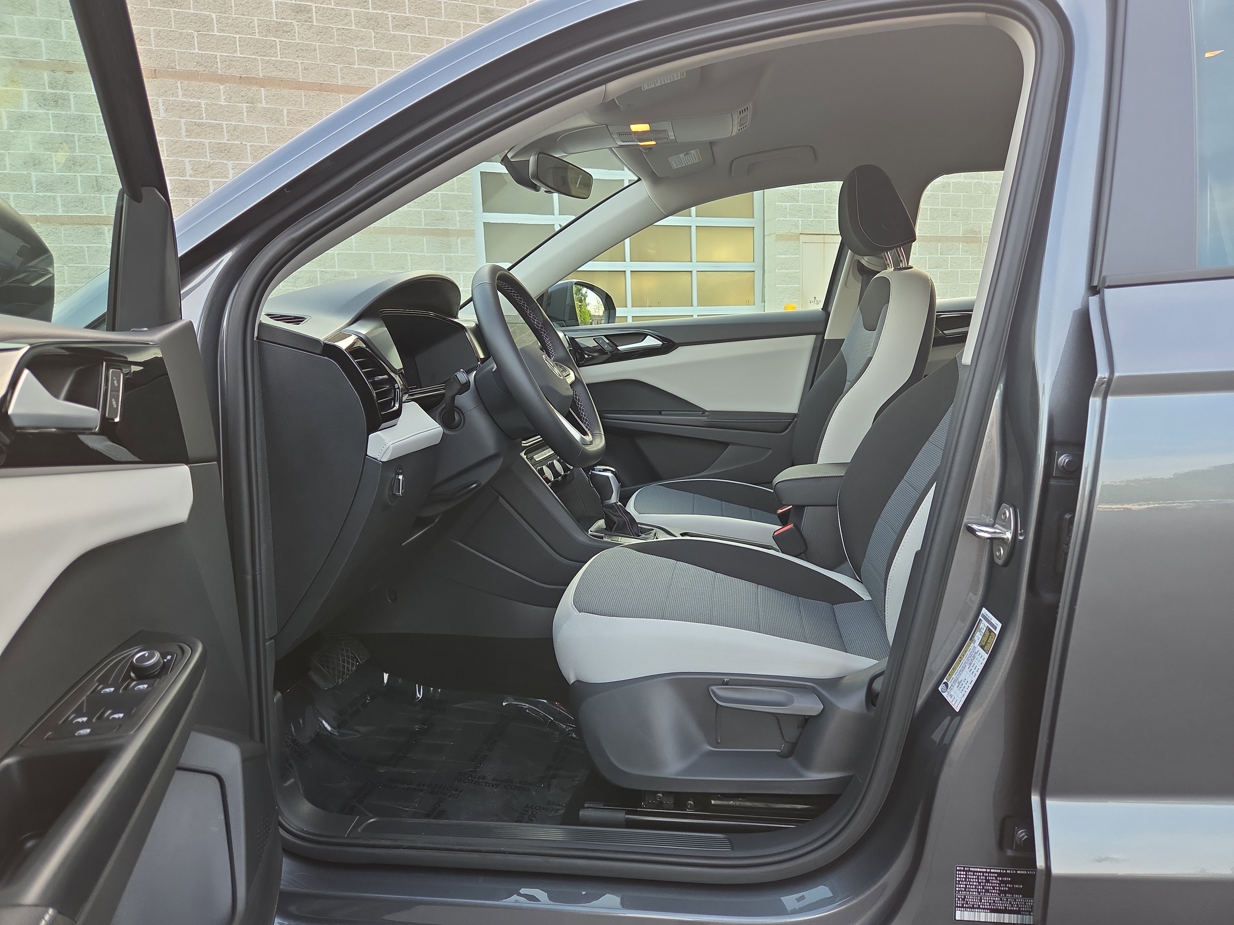 Certified 2025 Volkswagen Taos S image 12