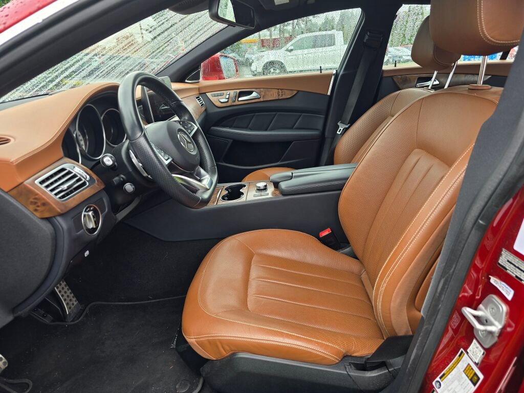 Used 2015 Mercedes-Benz CLS 400 image 3