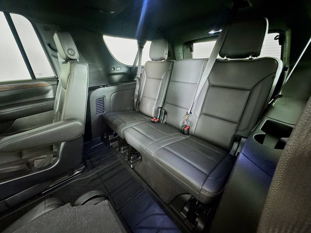 Used 2021 Chevrolet Suburban High Country AWD/4WD image 29