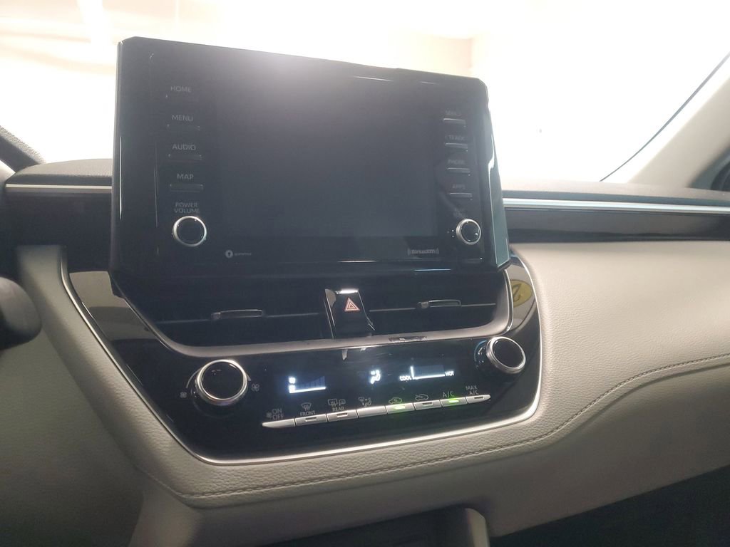 Certified 2022 Toyota Corolla Cross L image 24