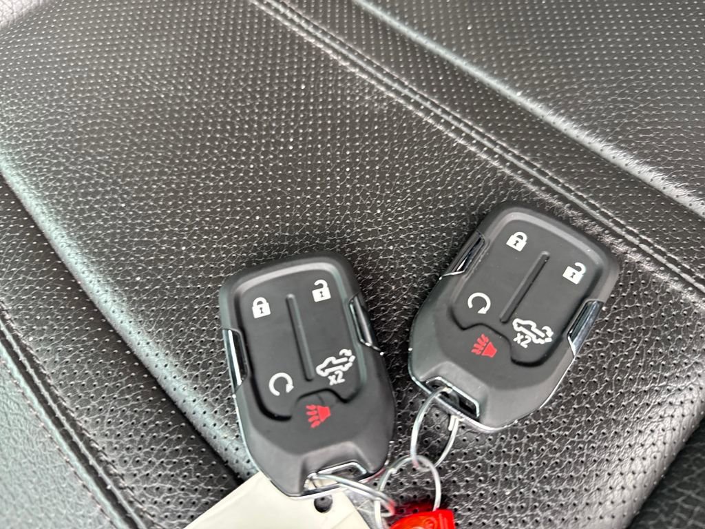 Used 2022 GMC Sierra 3500 Denali w/ Denali Black Diamond Edition image 31