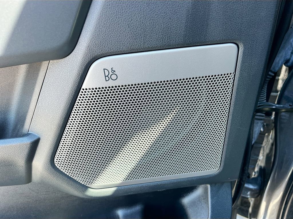 Used 2024 Ford F150 Lariat w/ FX4 Off-Road Package image 19