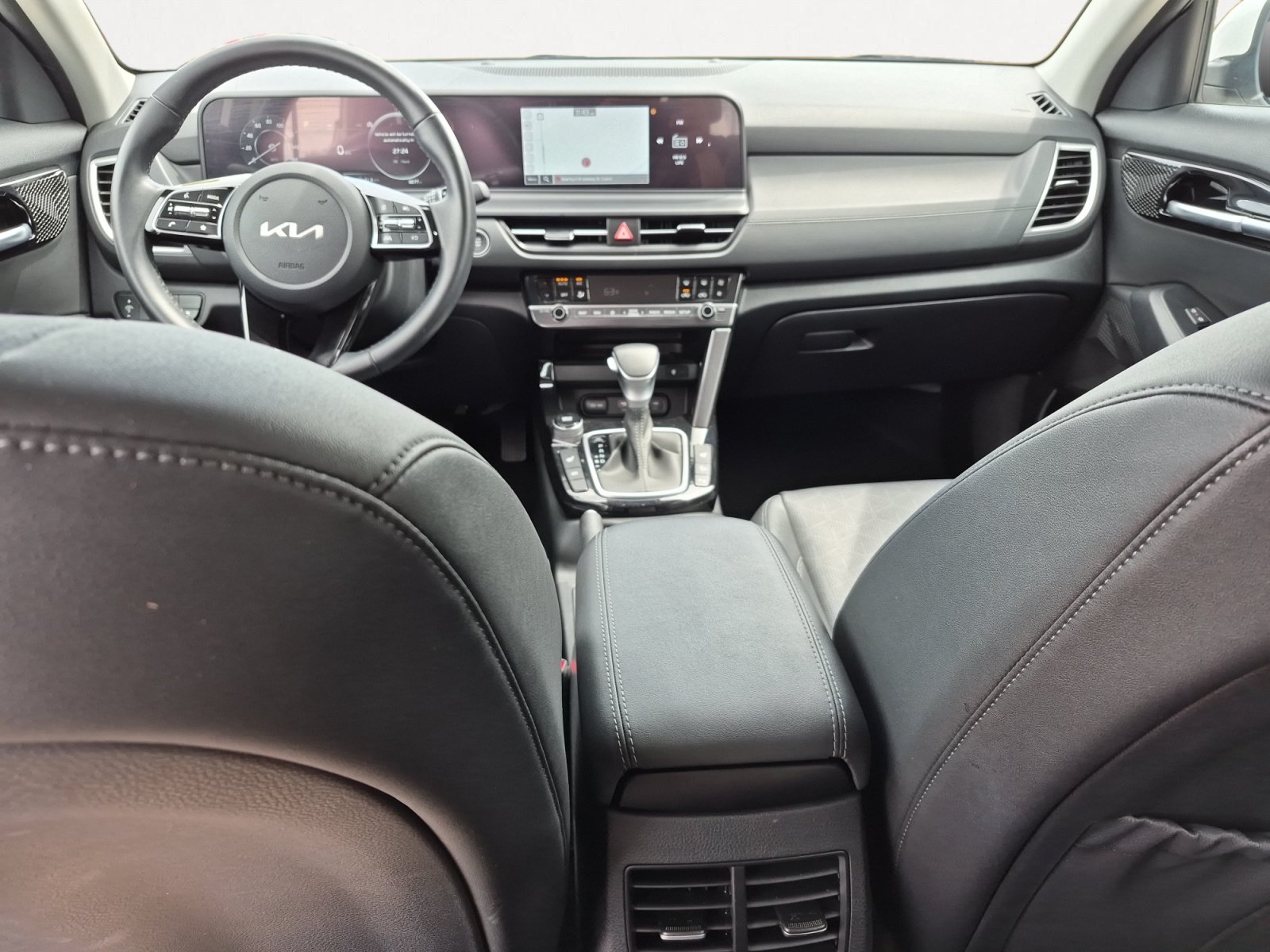 Used 2025 Kia Seltos EX w/ EX Sunroof Package FWD image 3