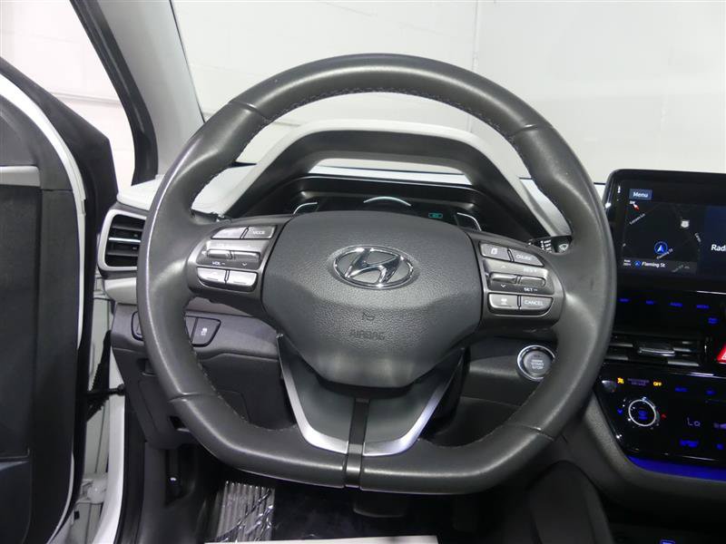 Used 2020 Hyundai Ioniq Limited FWD image 31