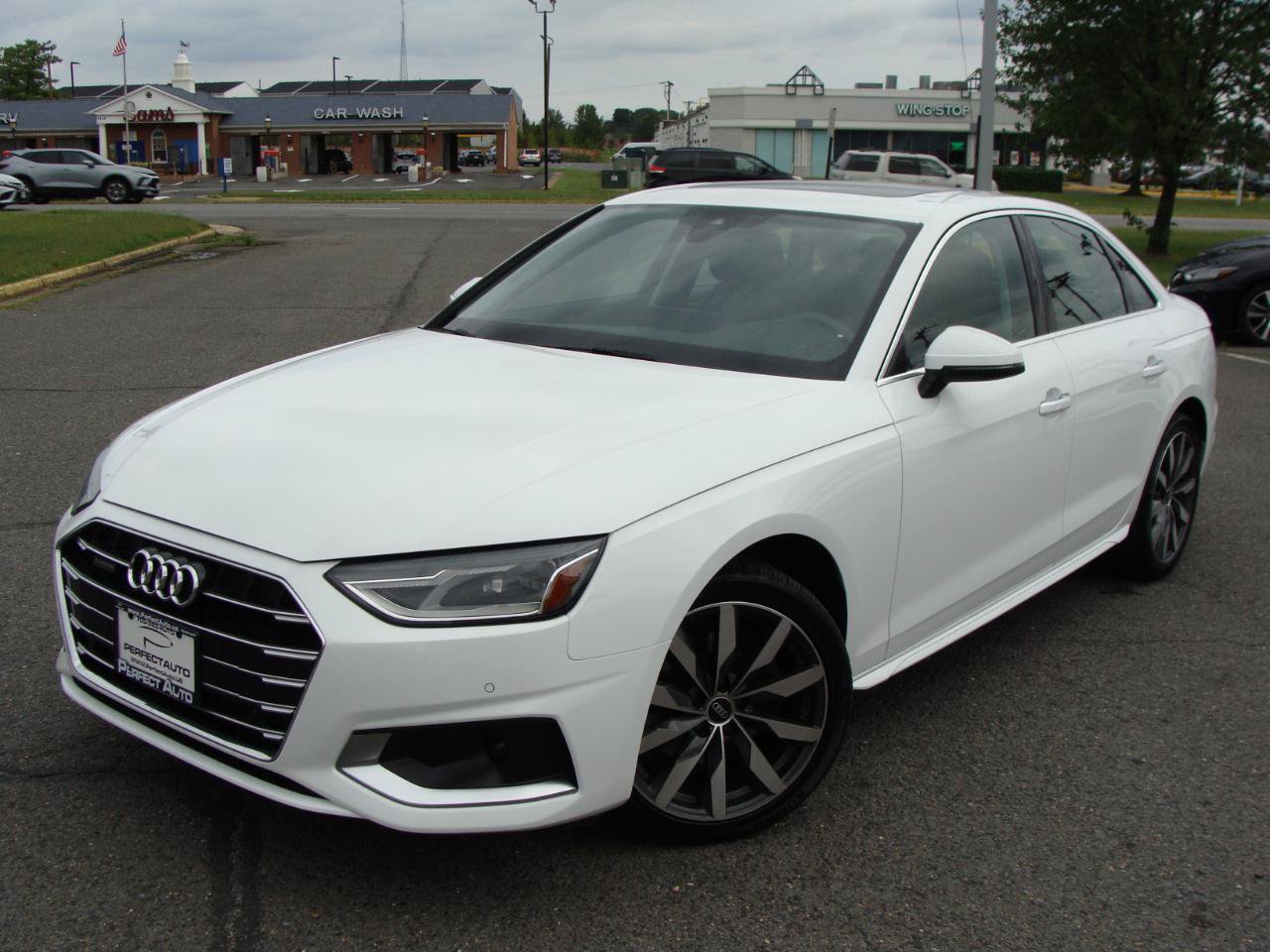 Used 2021 Audi A4 2.0T Premium w/ Convenience Package AWD/4WD image 3