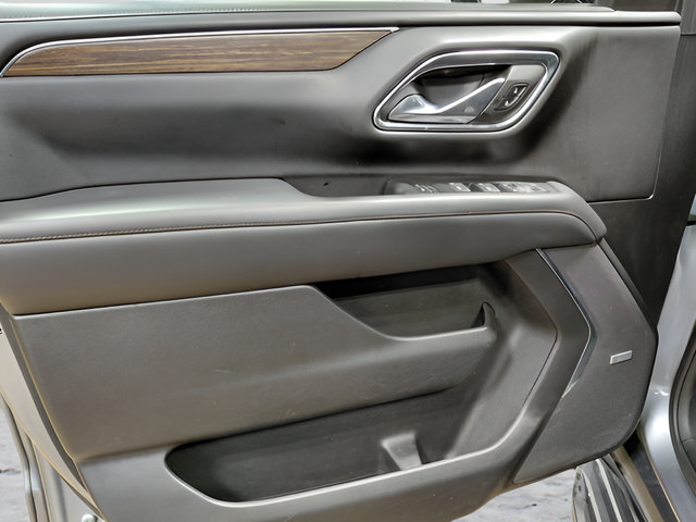Certified 2023 Chevrolet Suburban High Country w/ Max Trailering Package AWD/4WD image 46