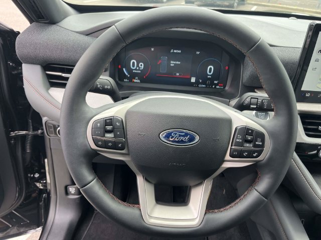 New 2027 Ford Explorer Active w/ Active Comfort Package AWD/4WD image 15