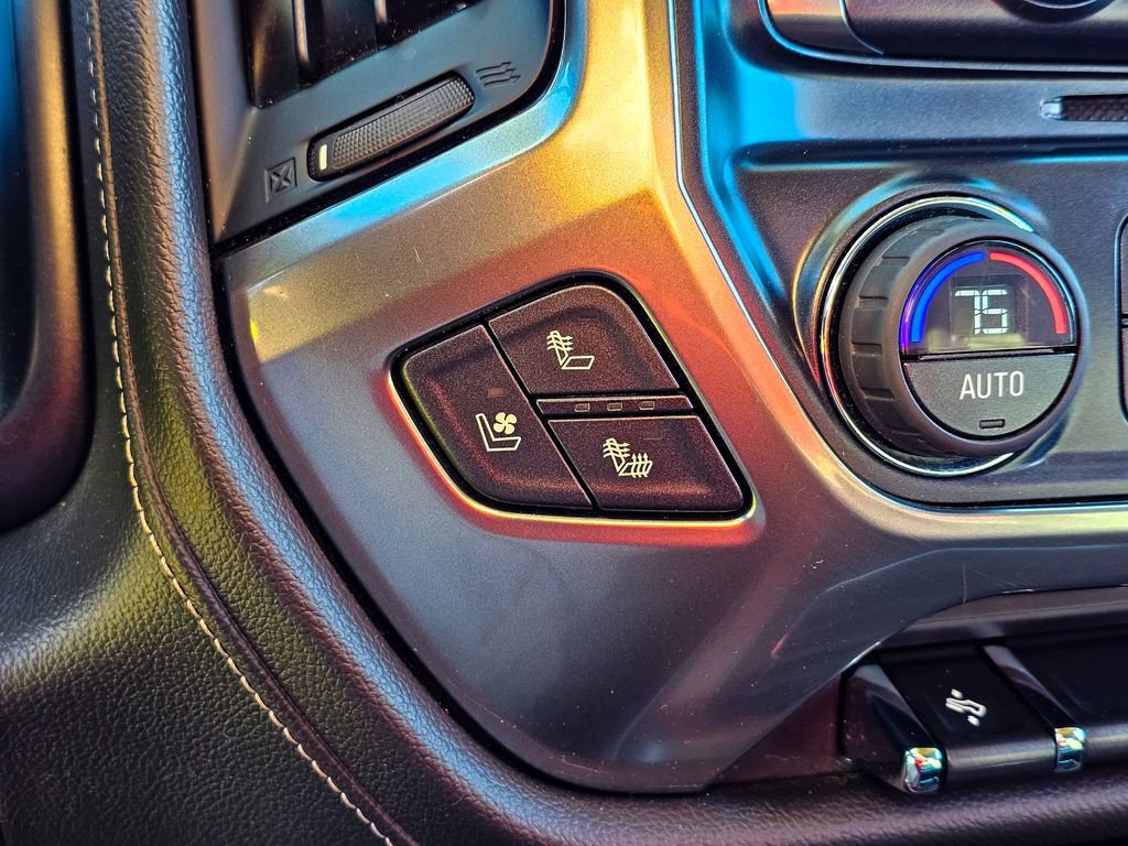 Used 2017 Chevrolet Silverado 1500 LTZ Z71 w/ LTZ Plus Package image 27