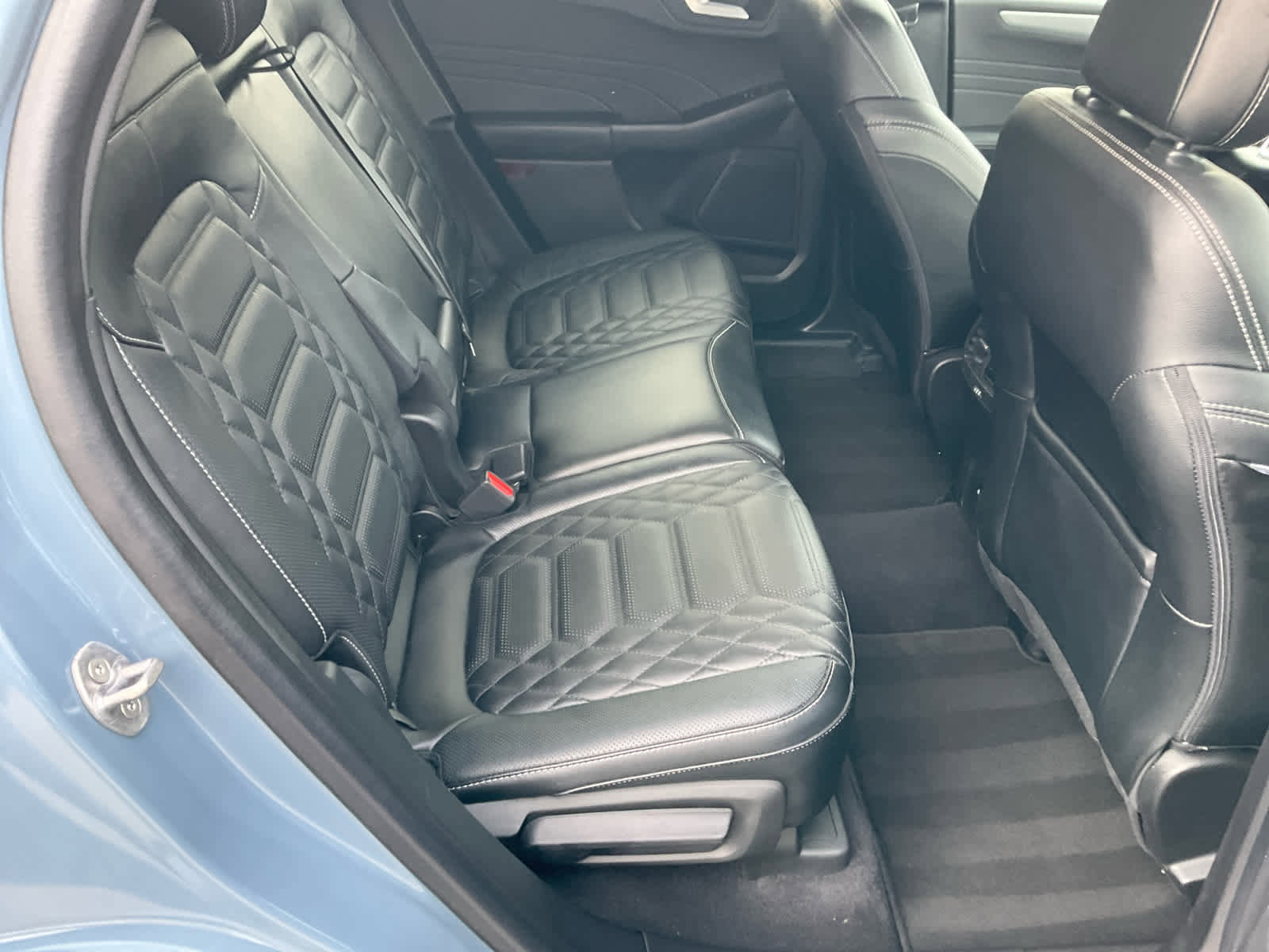 Used 2023 Ford Escape SE w/ PHEV Premium Package image 12