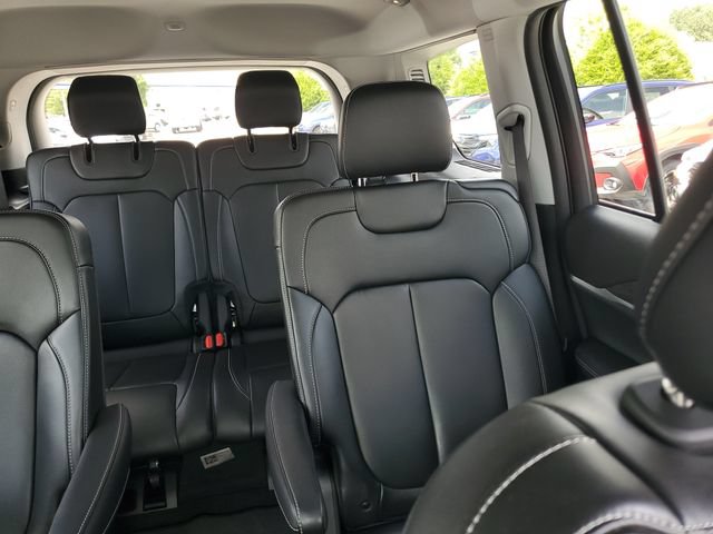 Certified 2022 Jeep Grand Cherokee L Limited RWD image 13
