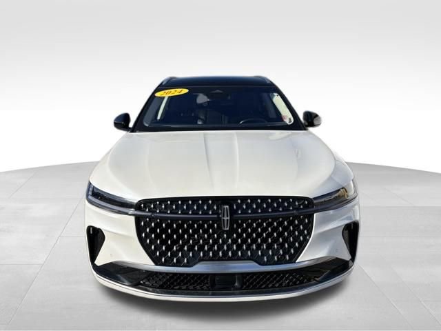 Used 2024 Lincoln Nautilus Reserve image 7