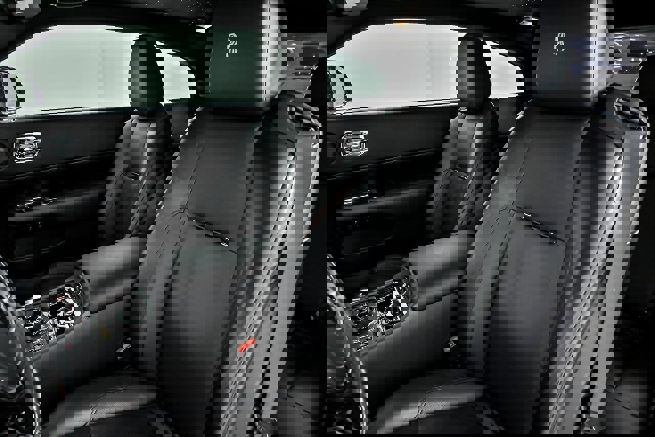 Used 2014 Rolls-Royce Wraith image 22
