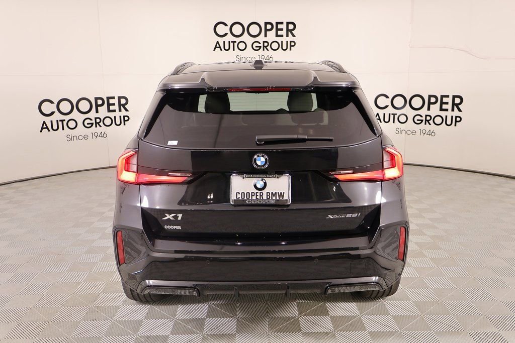 New 2026 BMW X1 xDrive28i w/ Technology Package AWD/4WD image 24