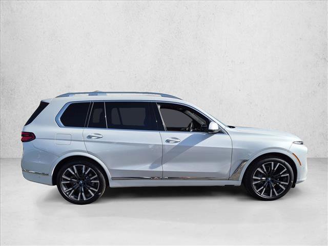 New 2027 BMW X7 xDrive40i AWD/4WD image 4