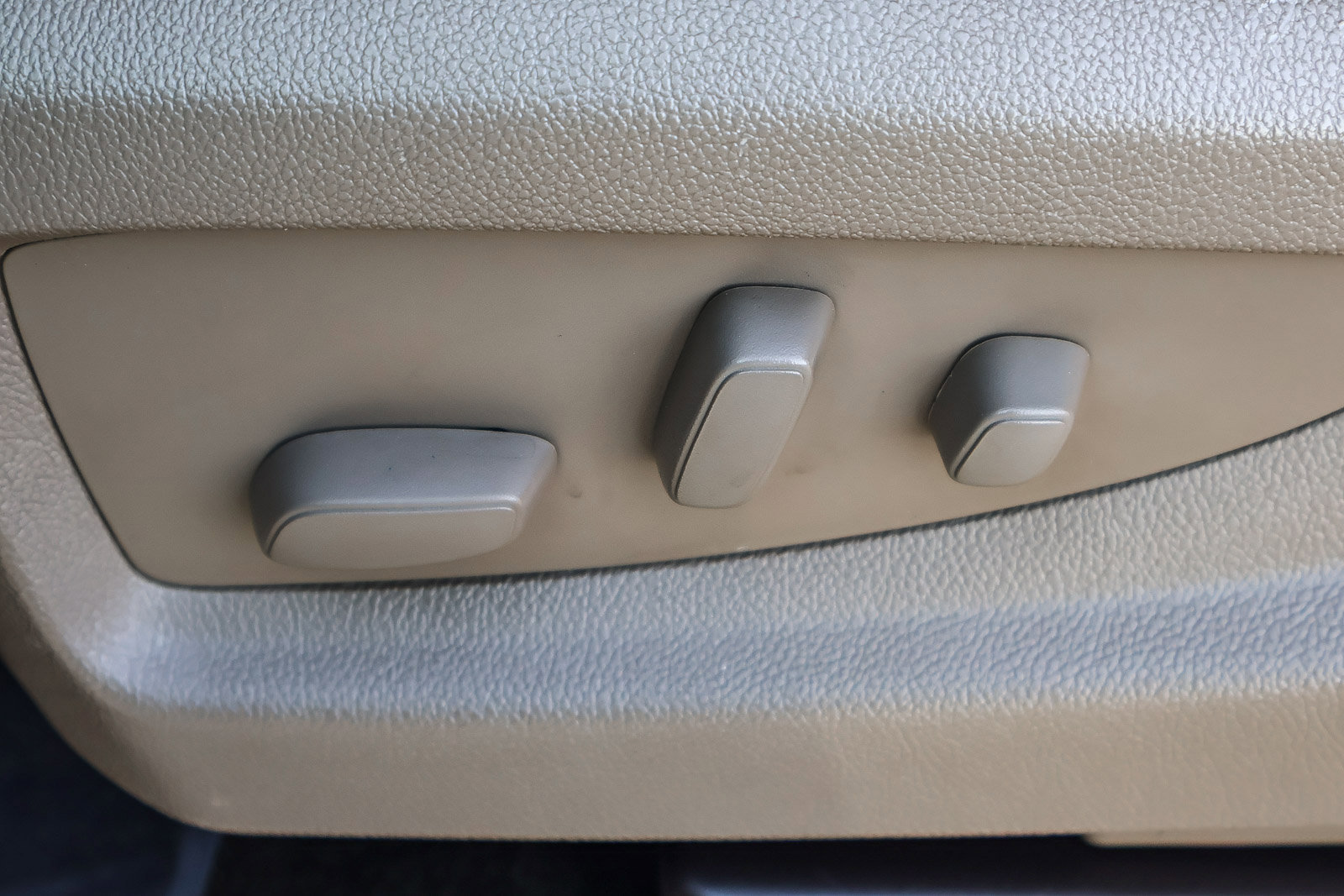 Used 2015 Chevrolet Silverado 1500 LT w/ All Star Edition image 10