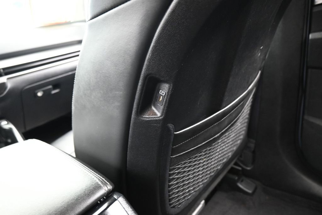 Used 2025 Kia Sorento S FWD image 39