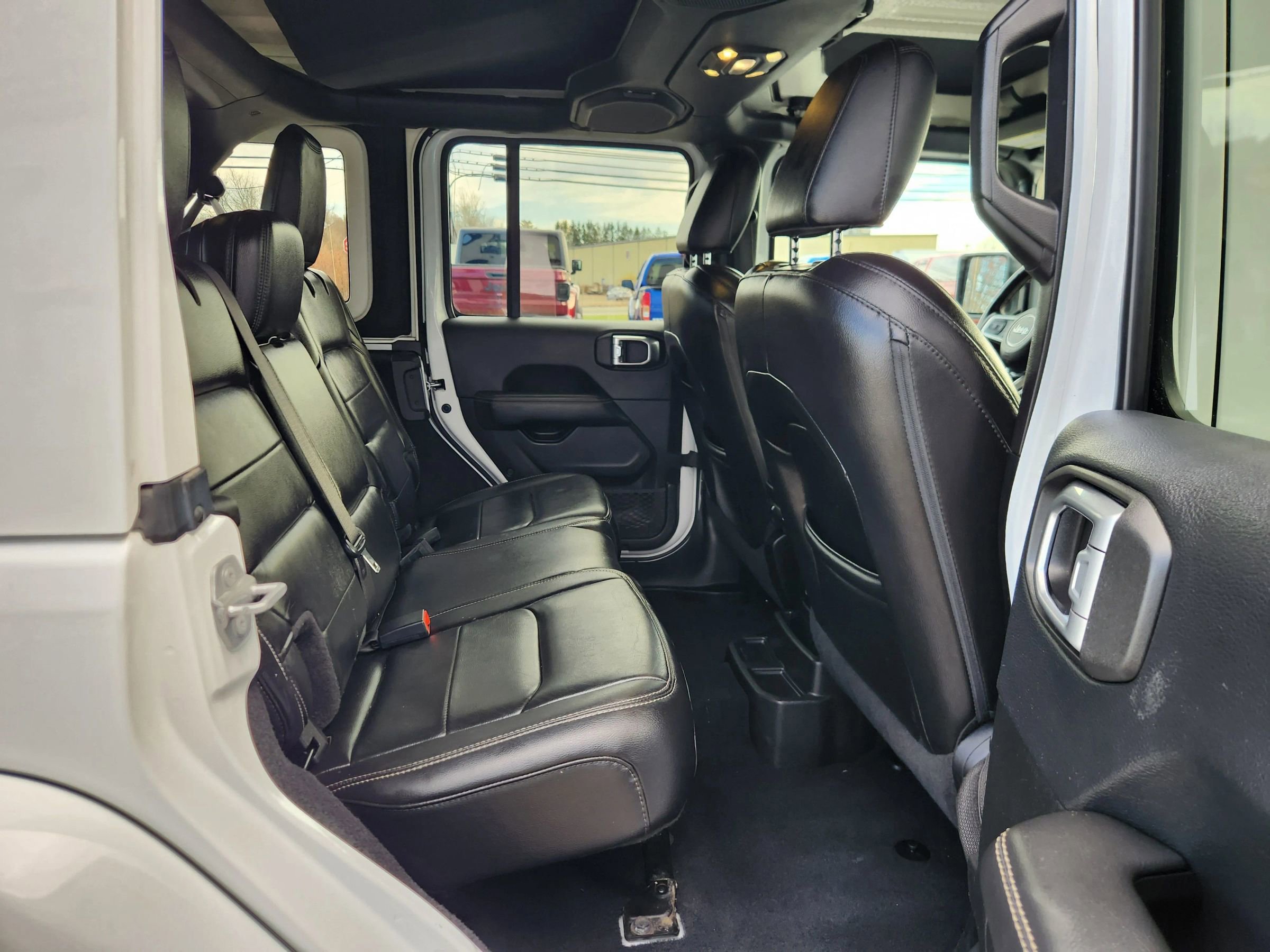 Used 2019 Jeep Wrangler Unlimited Sahara w/ Dual Top Group image 45