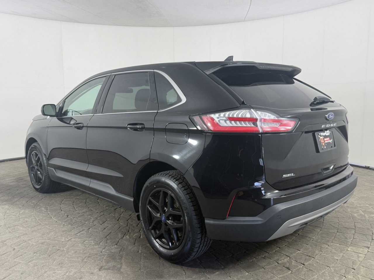 Used 2022 Ford Edge SEL w/ Convenience Package AWD/4WD image 5