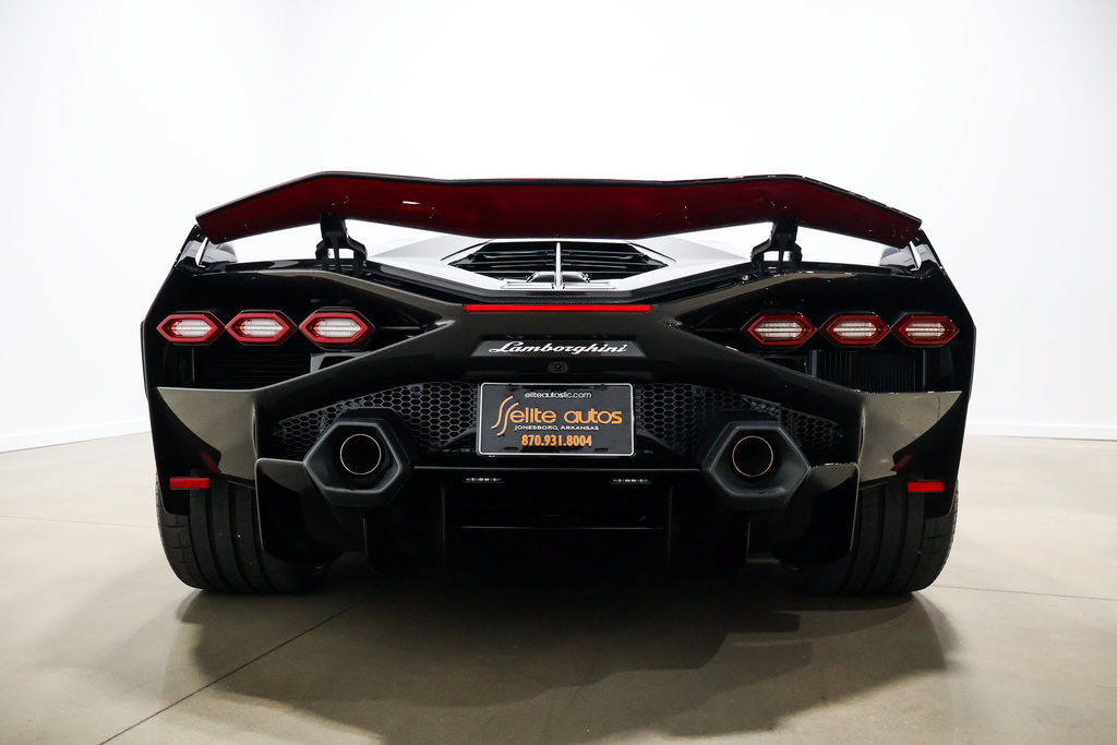Used 2021 Lamborghini Sian Coupe AWD/4WD image 71