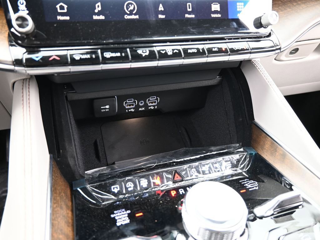 Used 2024 Jeep Grand Wagoneer L 4WD image 31