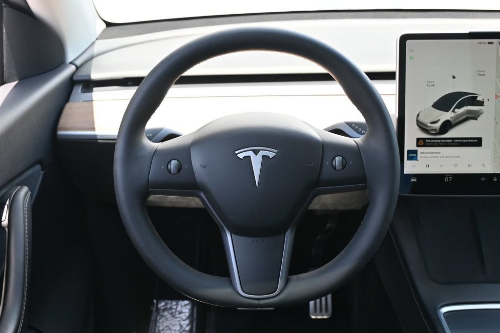 Used 2021 Tesla Model Y Long Range AWD/4WD image 10