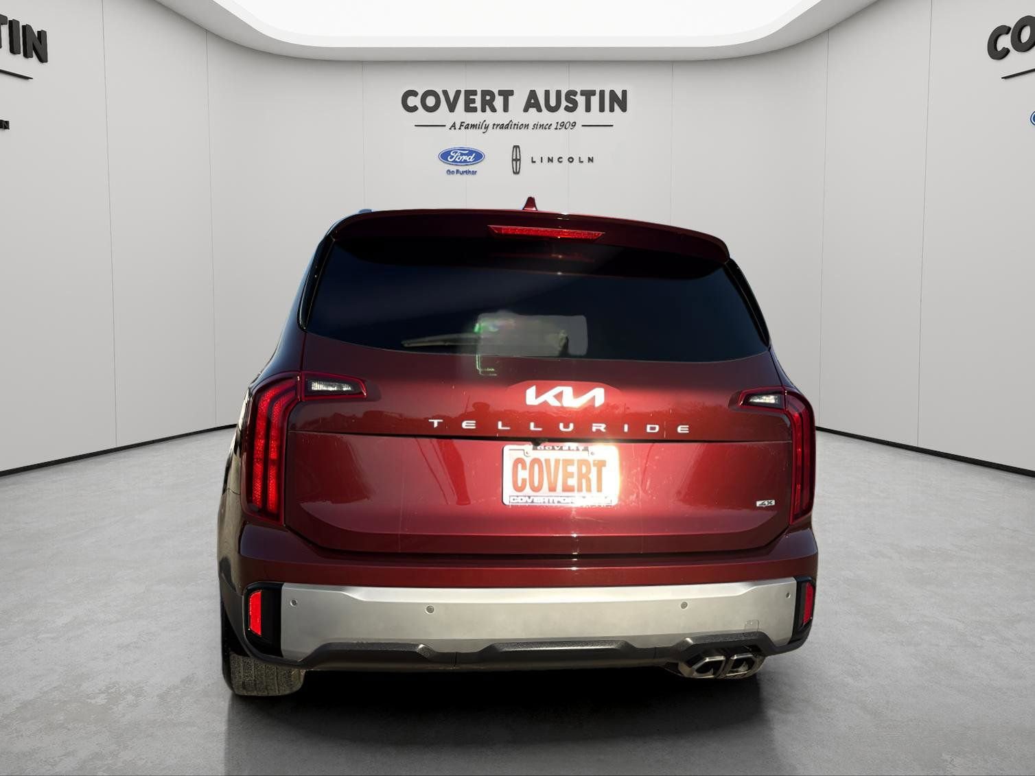 Used 2023 Kia Telluride S image 4