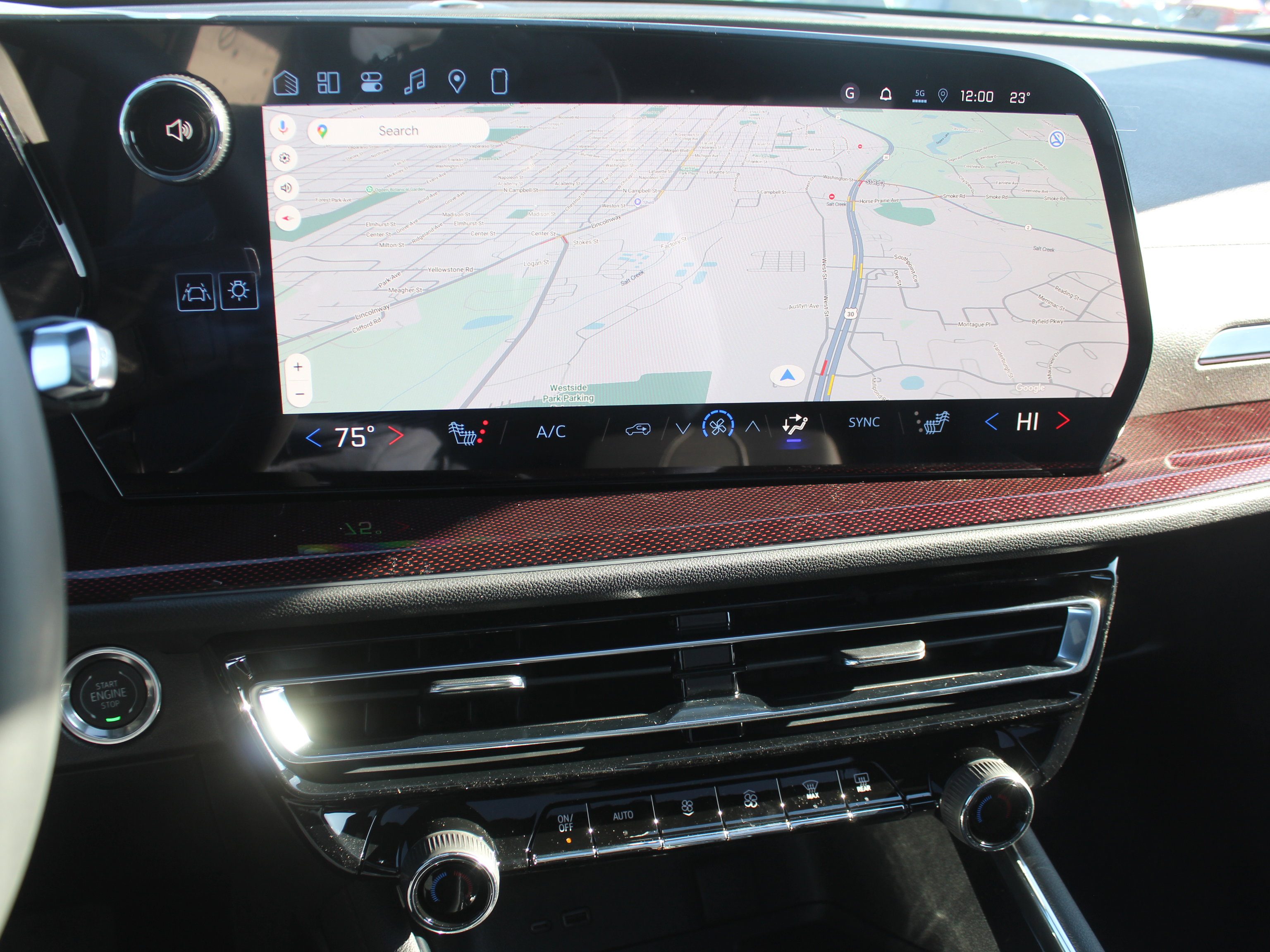 New 2026 Chevrolet Traverse Z71 w/ Driver Confidence Package image 13