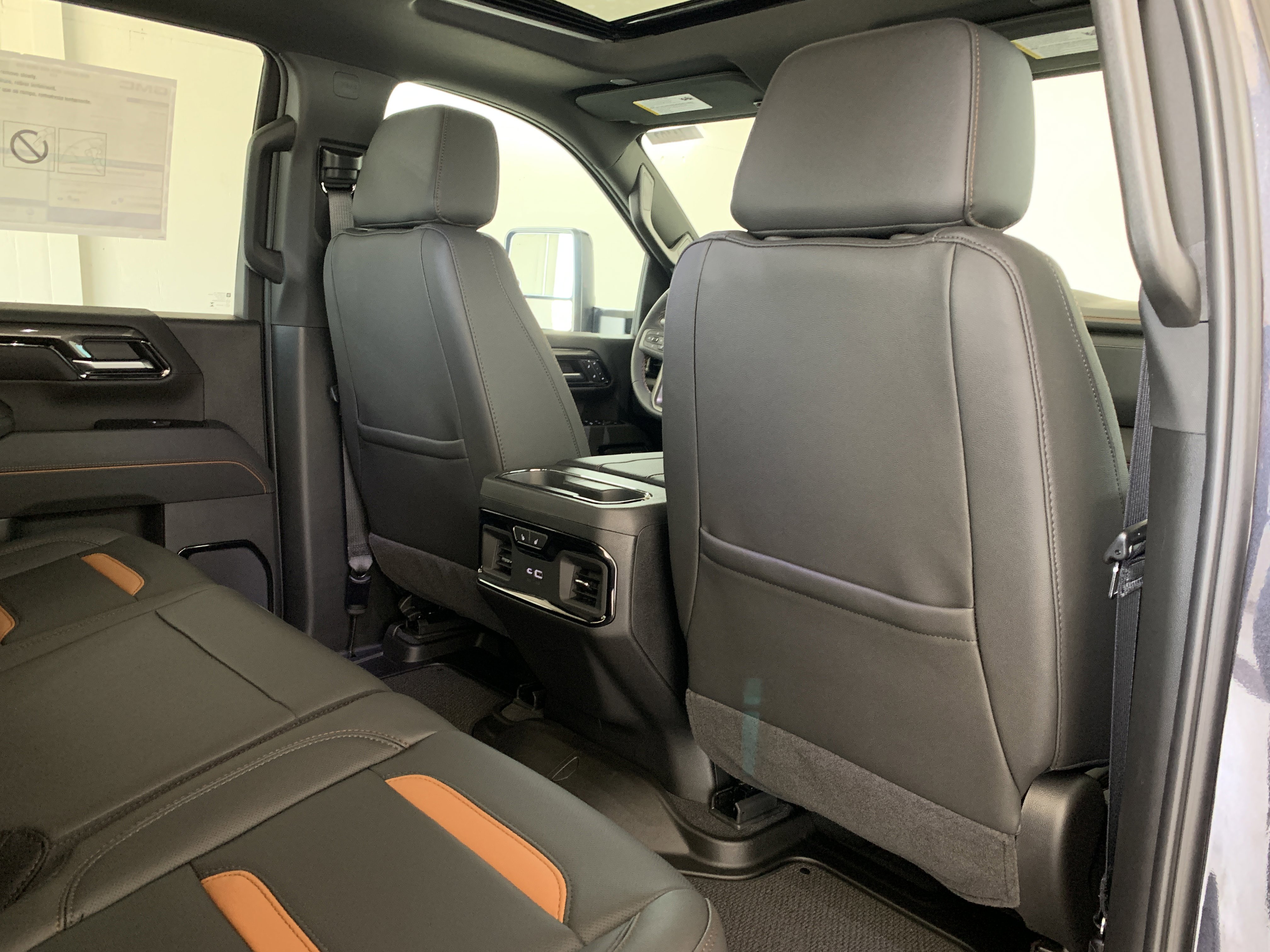 New 2025 GMC Sierra 2500 AT4 w/ AT4 Premium Plus Package image 42