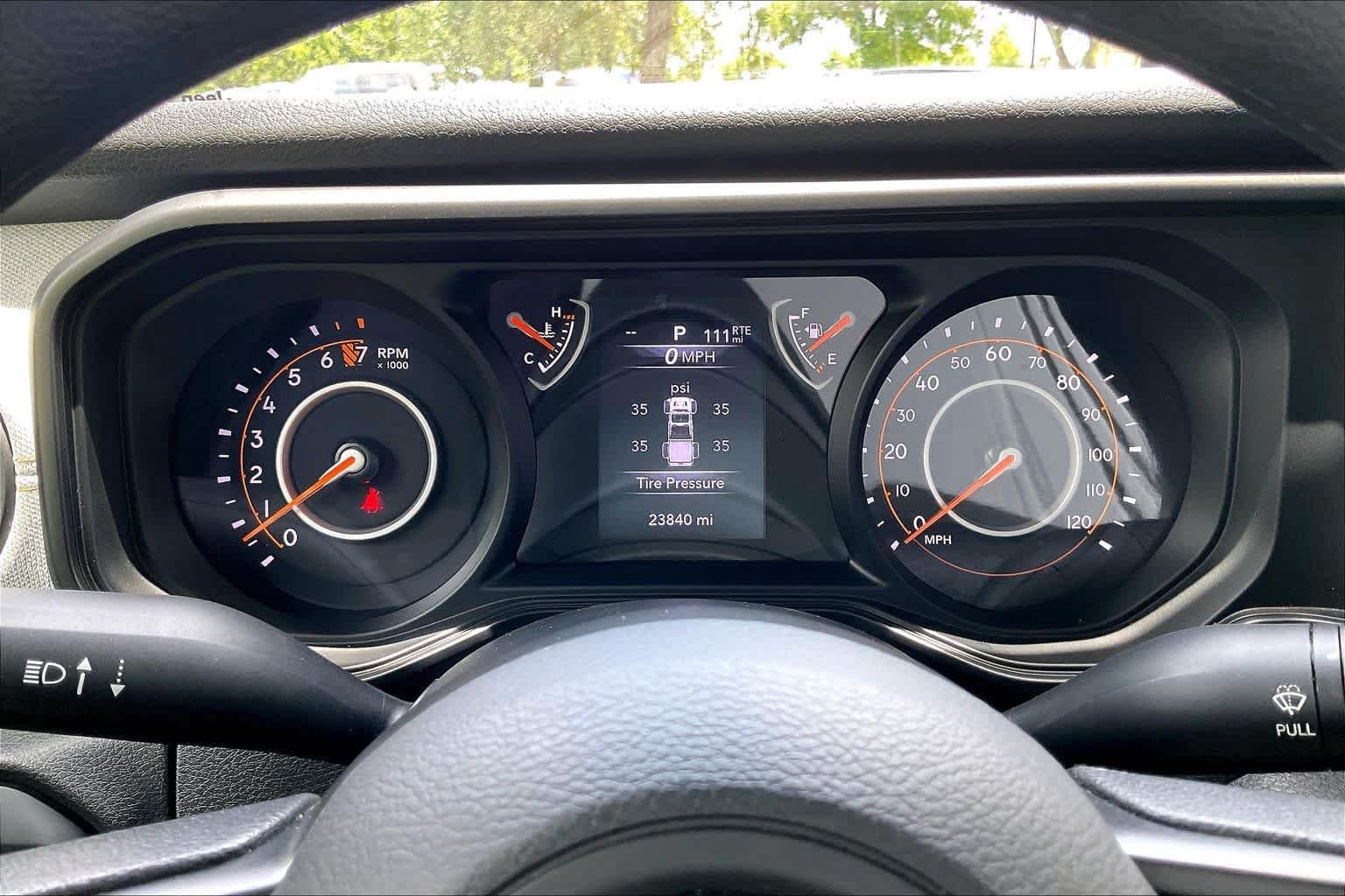 Used 2024 Jeep Gladiator Sport AWD/4WD image 20