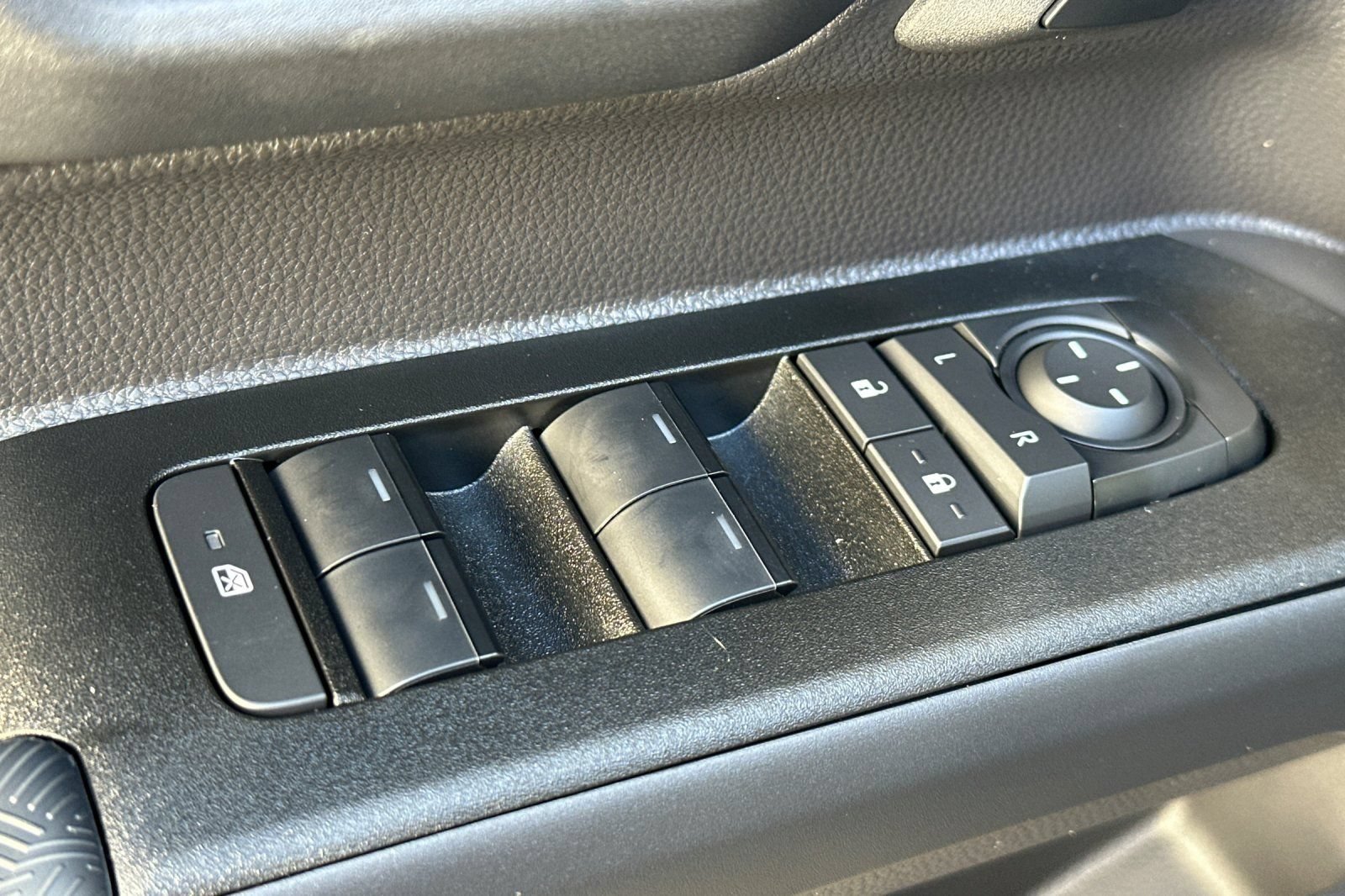 New 2025 Toyota 4Runner TRD Sport Premium AWD/4WD image 12